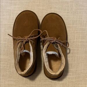 BearPaw Tan Suede Winter Boots
